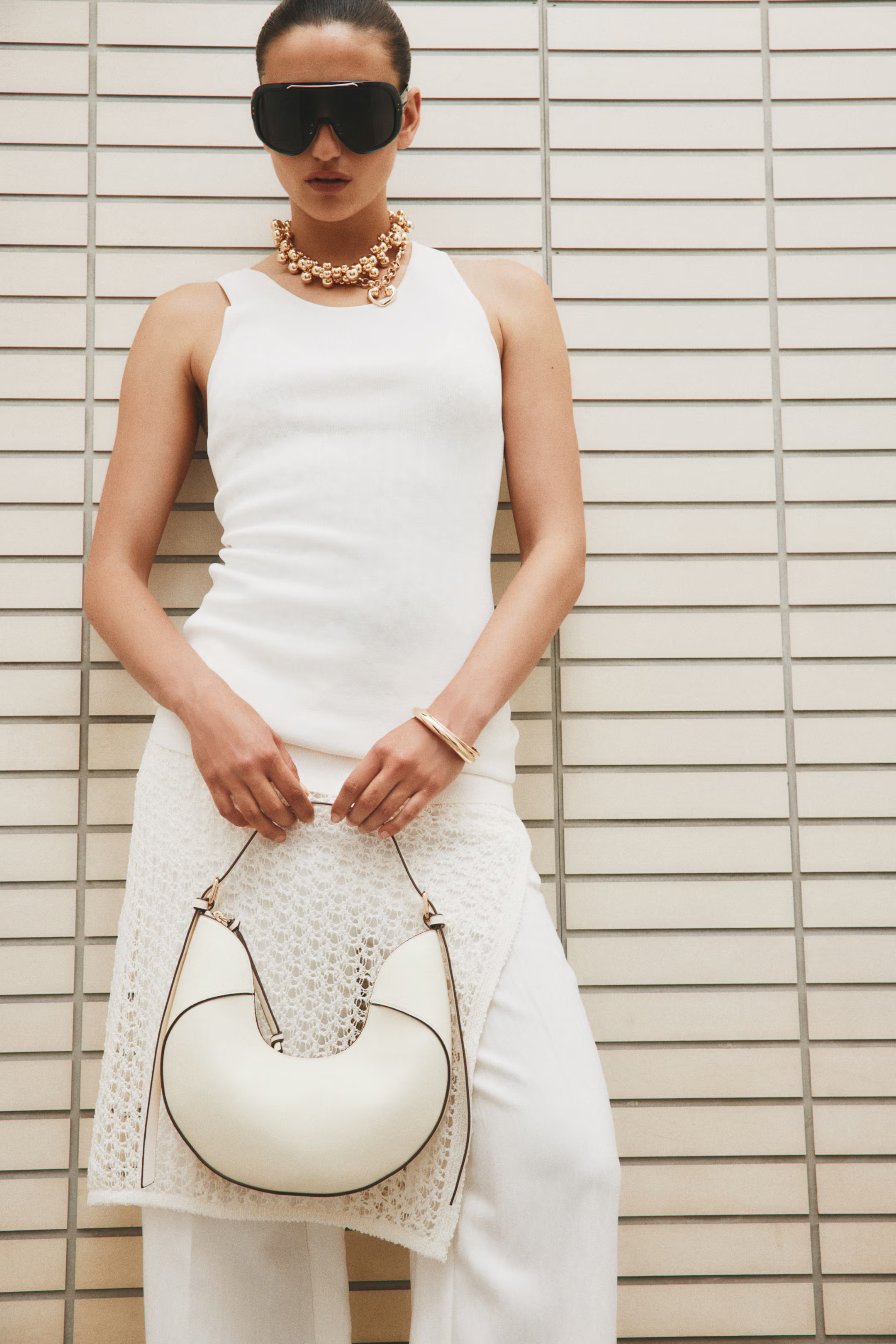 U-Shaped Shoulder Bag | H&M (US + CA)