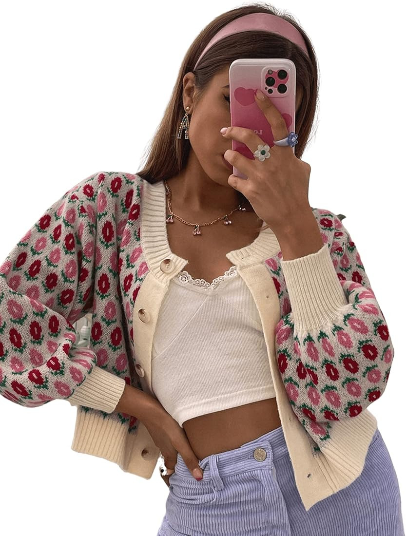 WDIRARA Women's Floral Button Down Ribbed Knit Crew Neck Cropped Cardigan Sweater | Amazon (US)