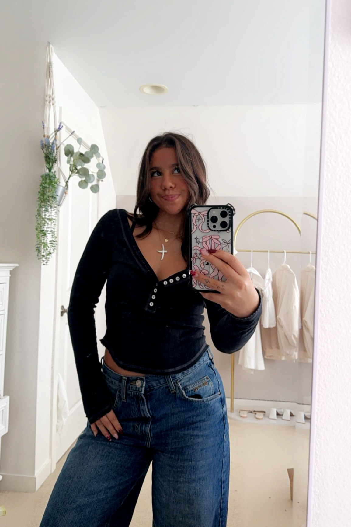 fall outfit 
top: size small
jeans: size 28 


#LTKSeasonal #LTKFindsUnder100 #LTKStyleTip