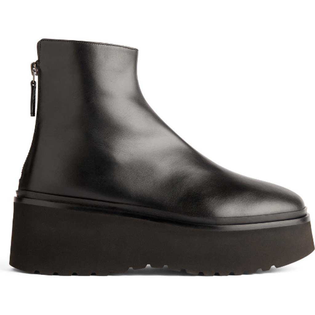 Neil J. Rodgers Zoe Platform Boot in Black Calf at Nordstrom, Size 39.5 | Nordstrom