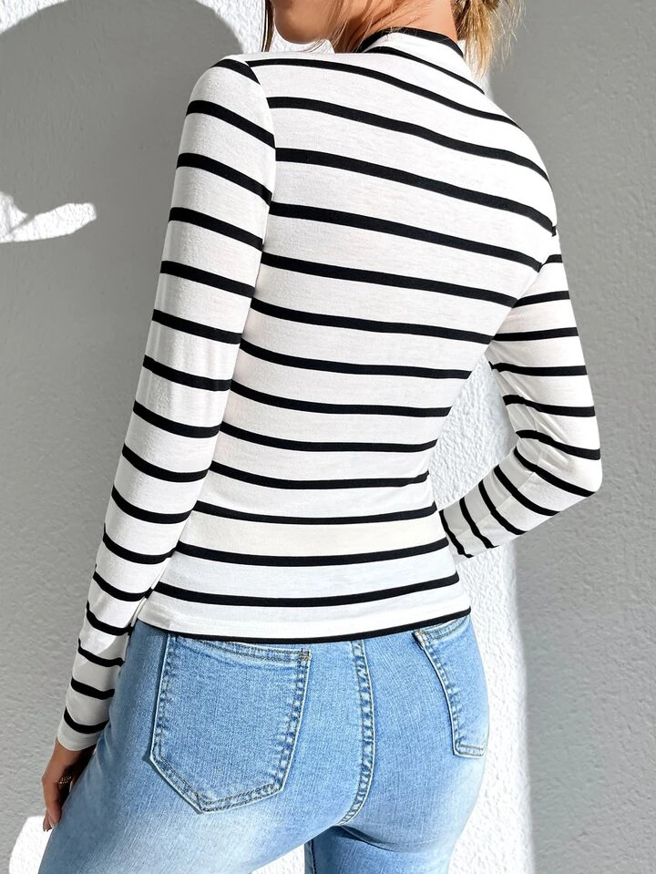 SHEIN Essnce T-Shirt mit Streifen Muster, Stehkragen | SHEIN