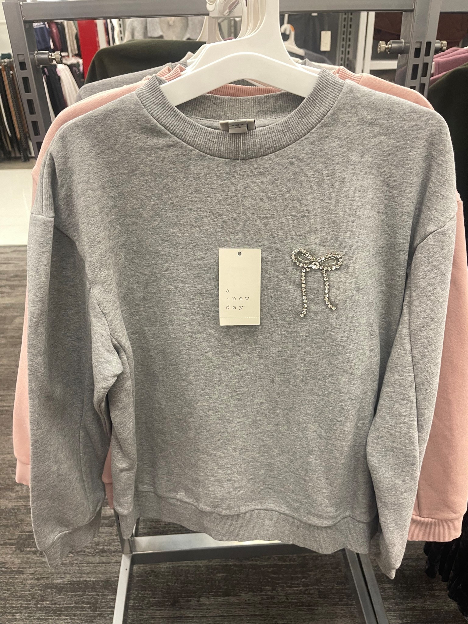 #targettuesday 
The sweetest sweatshirt with a pretty rhinestone bow that comes in pink and gray. 
Perfect for the holidays 🎀💝

#LTKHoliday #LTKFindsUnder50 #LTKActive
