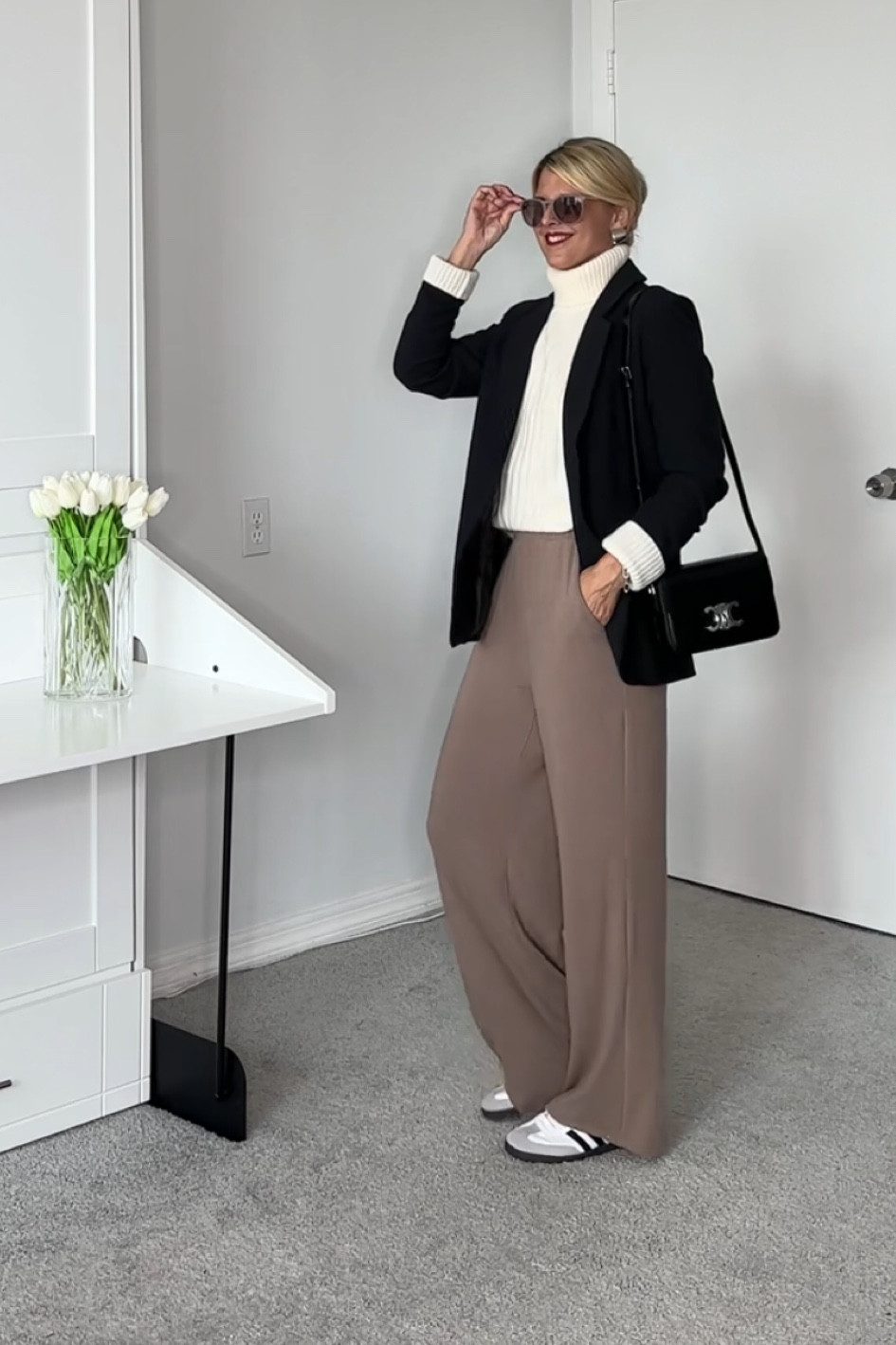 All true to size 

In woman's shoes I'm a 7-7.5 (24cm).  In adidas o wear a men's 6

#LTKfindsunder100 #LTKshoecrush #LTKSeasonal