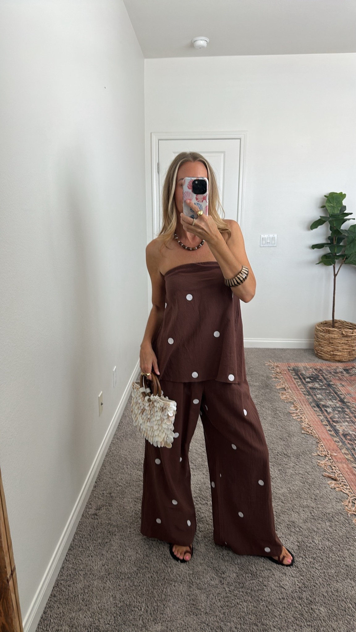 Amazon outfit on prime deal

#LTKSeasonal #LTKFindsUnder100 #LTKStyleTip