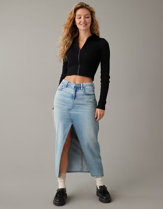 AE Cropped Eyelash-Collar Full-Zip Sweater | American Eagle Outfitters (US & CA)