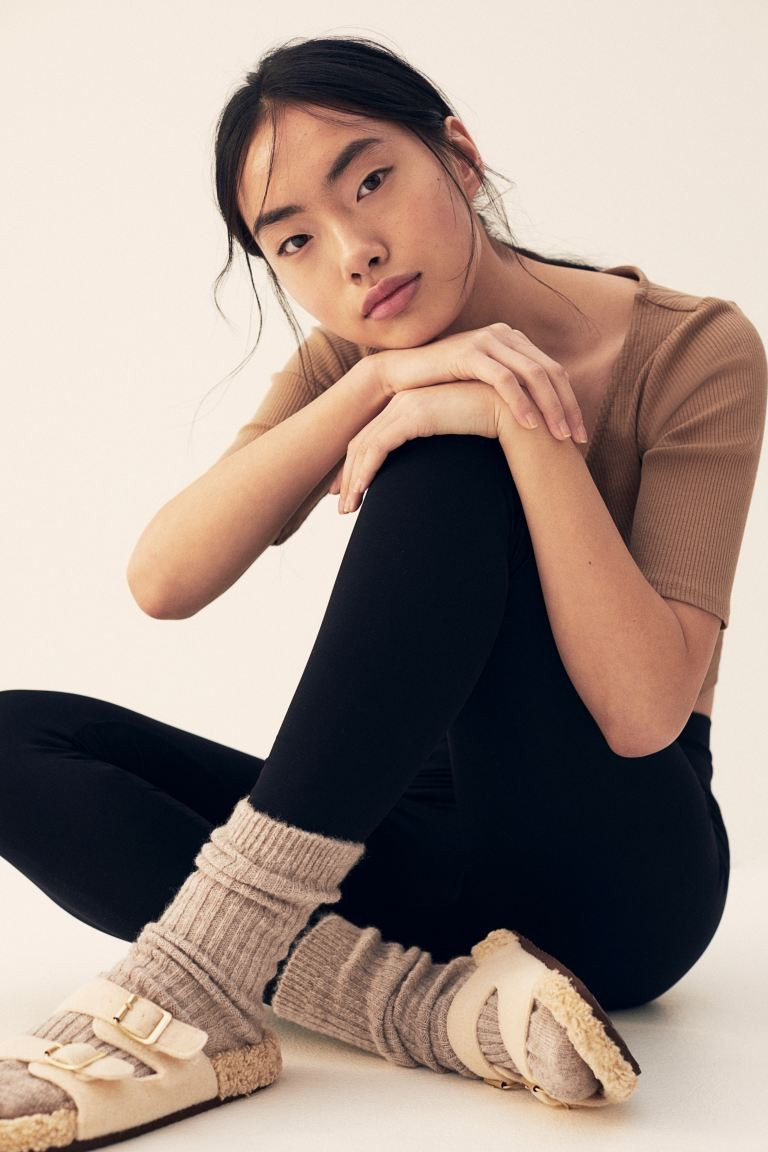 Seamless leggings | H&M (UK, MY, IN, SG, PH, TW, HK)