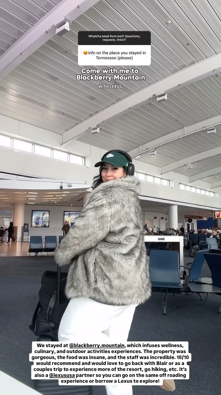 Come with me to Blackberry Mountain ⛰️ 🤍
-
-
-
Travel outfit, mountain vacation, outfit, cold-weather outfit, winter outfit, midsize style, midsize outfit 

#LTKSeasonal #LTKTravel