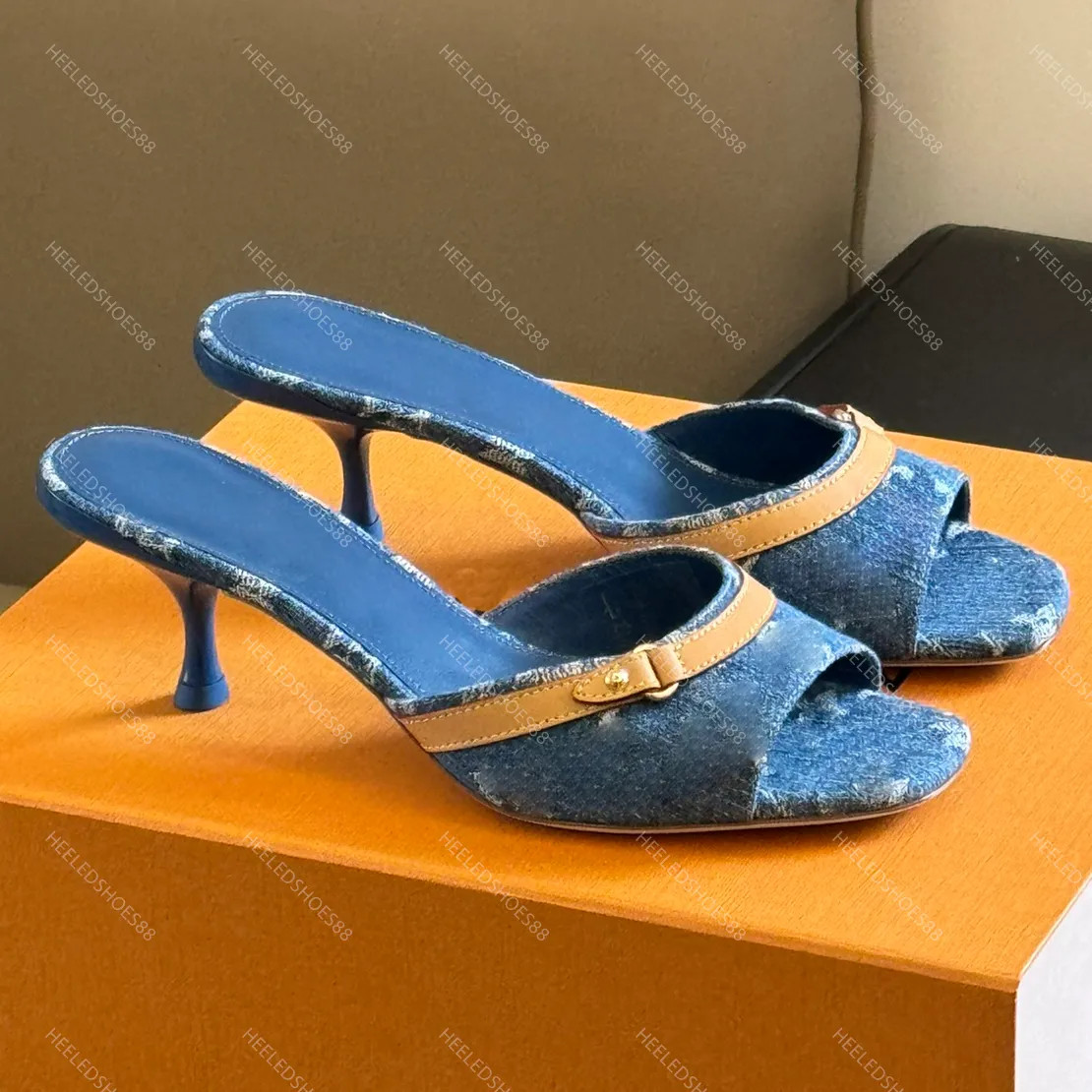 Designer slippers shoes womens sandals Fashion Denim Print Patchwork cowhide Kitten Heel Moccasin... | DHGate