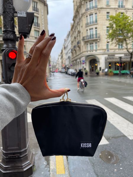 The best everyday makeup bag is the best and here she is in Paris with me! 

#LTKitbag #LTKstyletip #LTKtravel