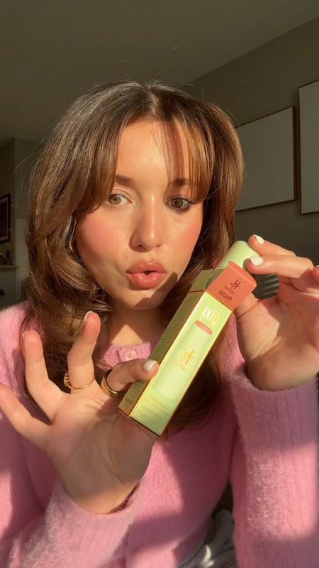 New fav lil balm!! Hydrating lip tint ✨ 

Makeup, dry lips, lip balm 

#LTKVideo #LTKGiftGuide #LTKbeauty