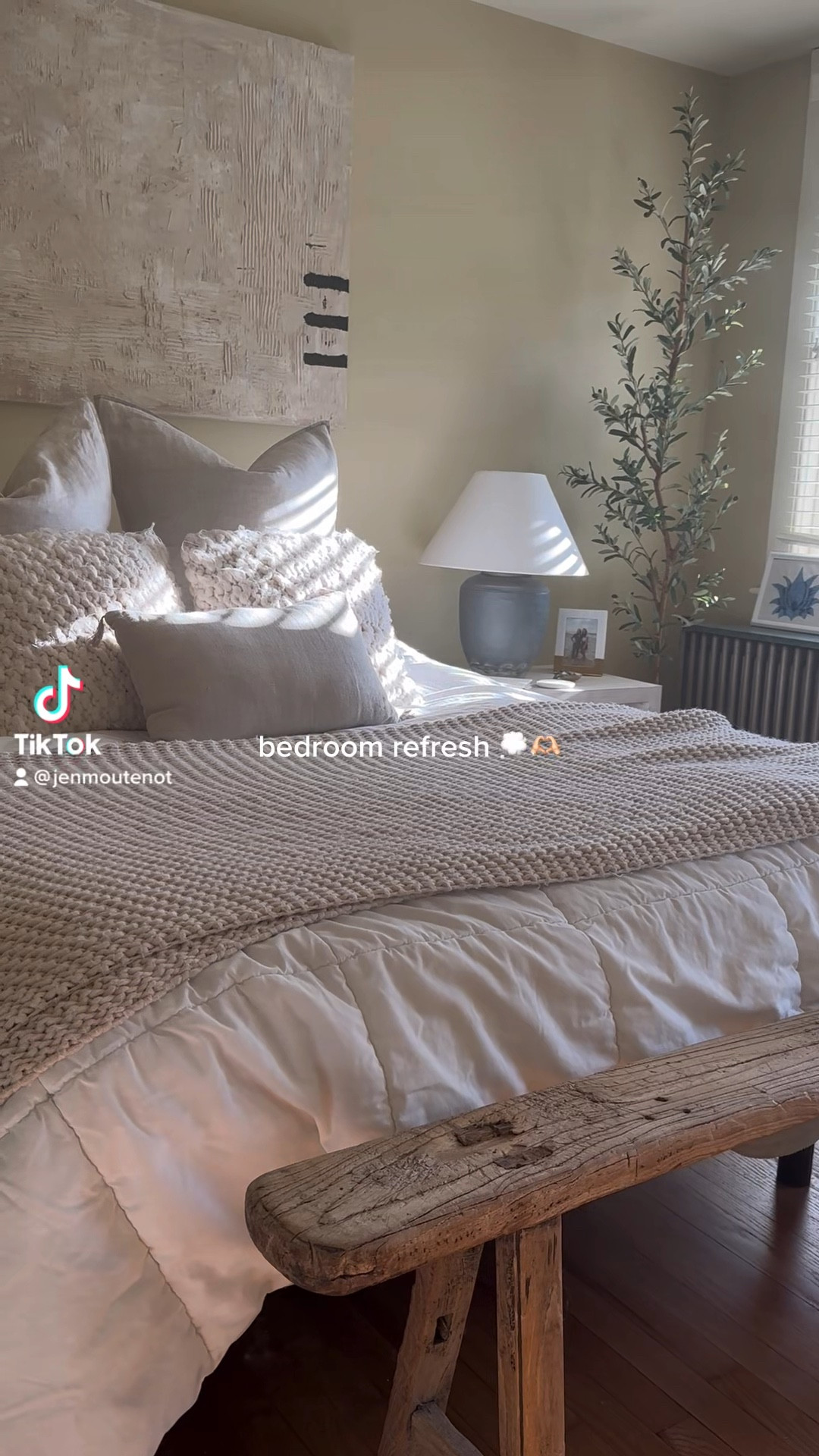 all the details of my bedroom from tiktok! 

#LTKFind #LTKunder100 #LTKhome