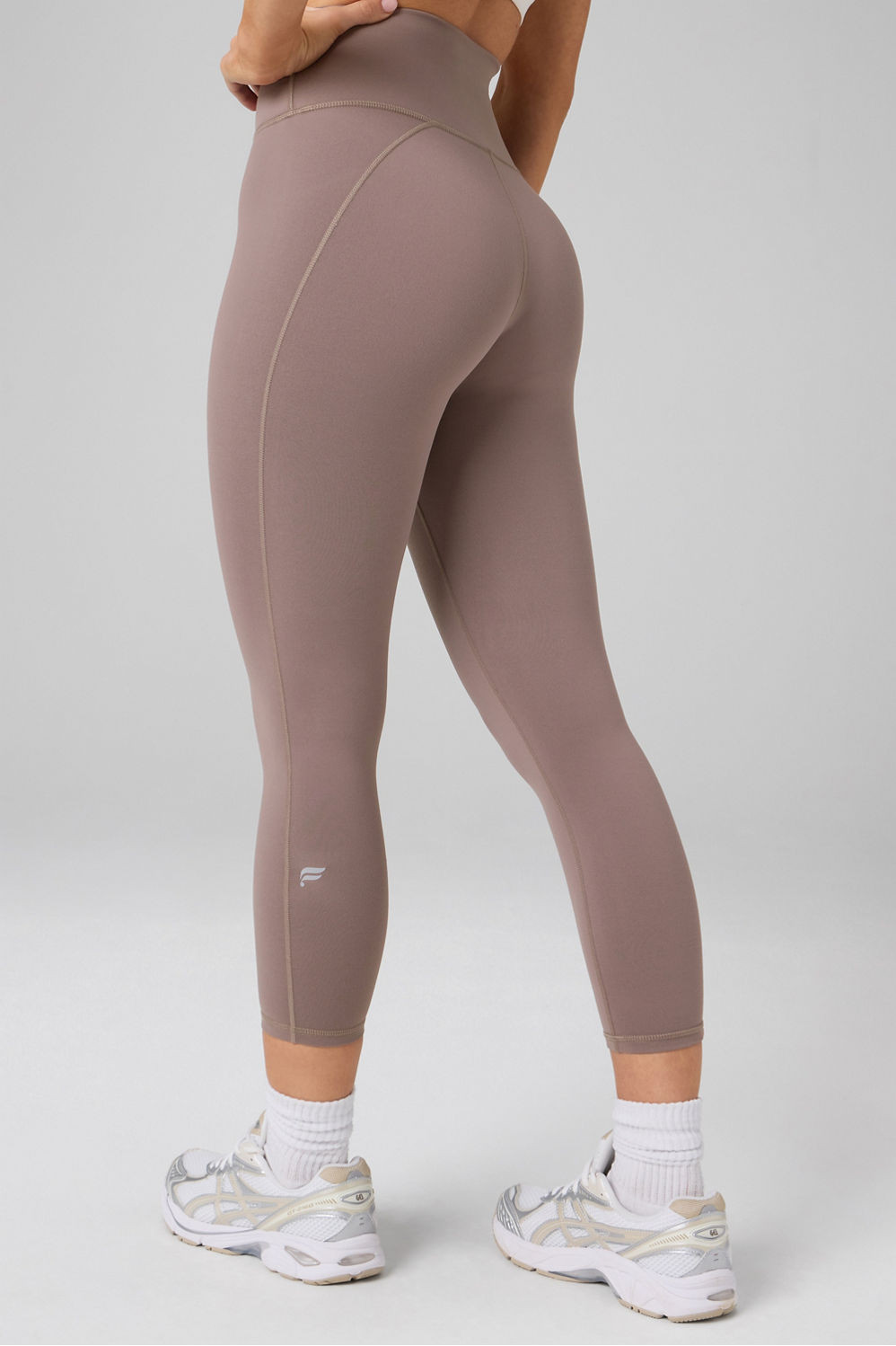Define Capri 22" | Fabletics