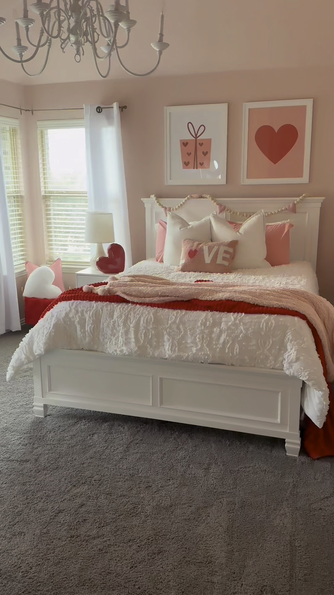 Valentines bedroom decor - valentines home decor - valentines girls room inspo 

#LTKSeasonal #LTKhome #LTKVideo