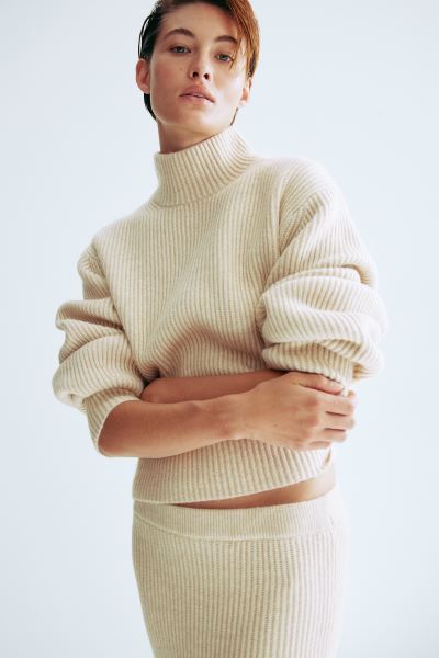 Rib-knit Mock Turtleneck Sweater - Light beige - Ladies | H&M US | H&M (US + CA)