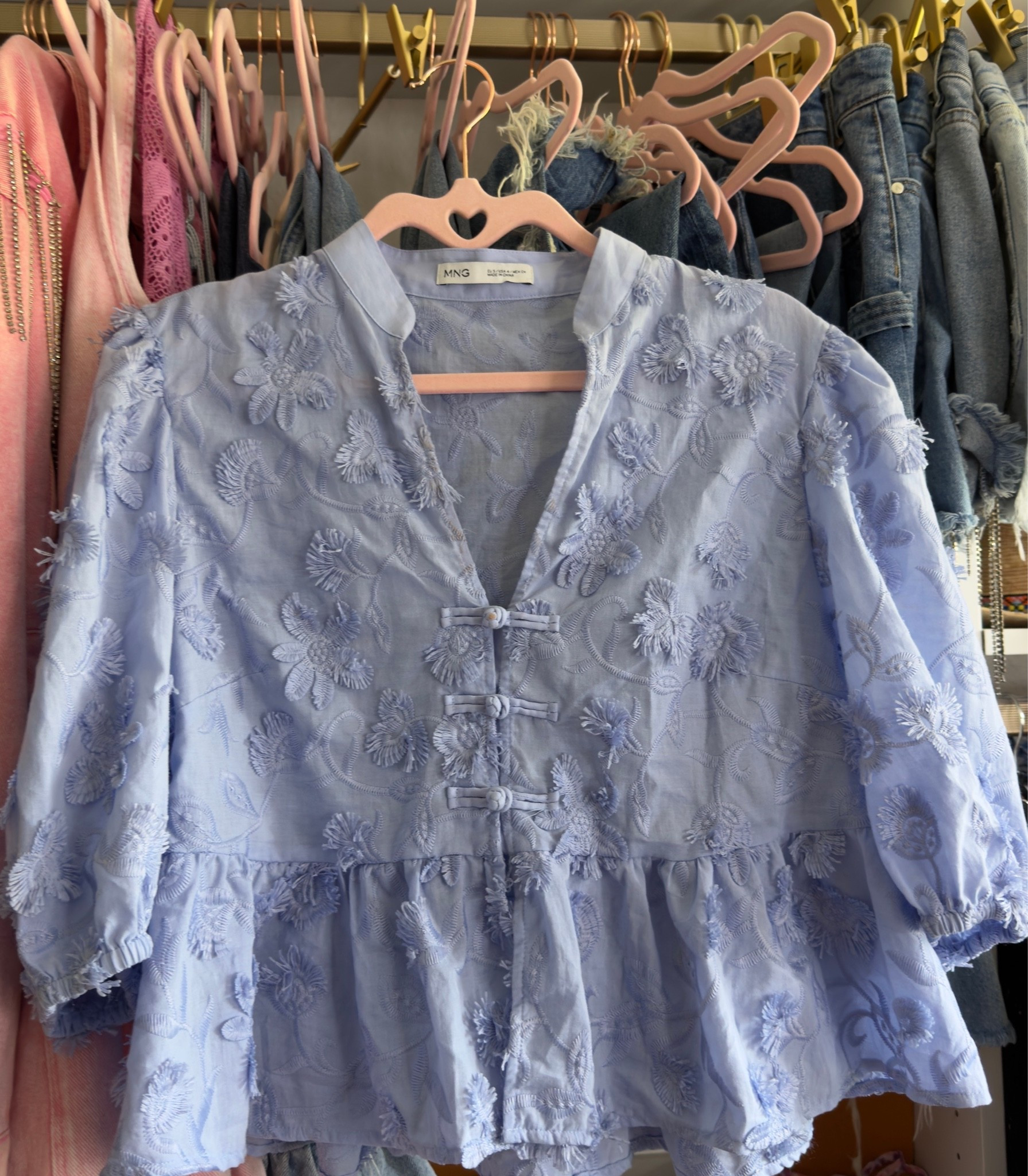 Cutest flowy shirt