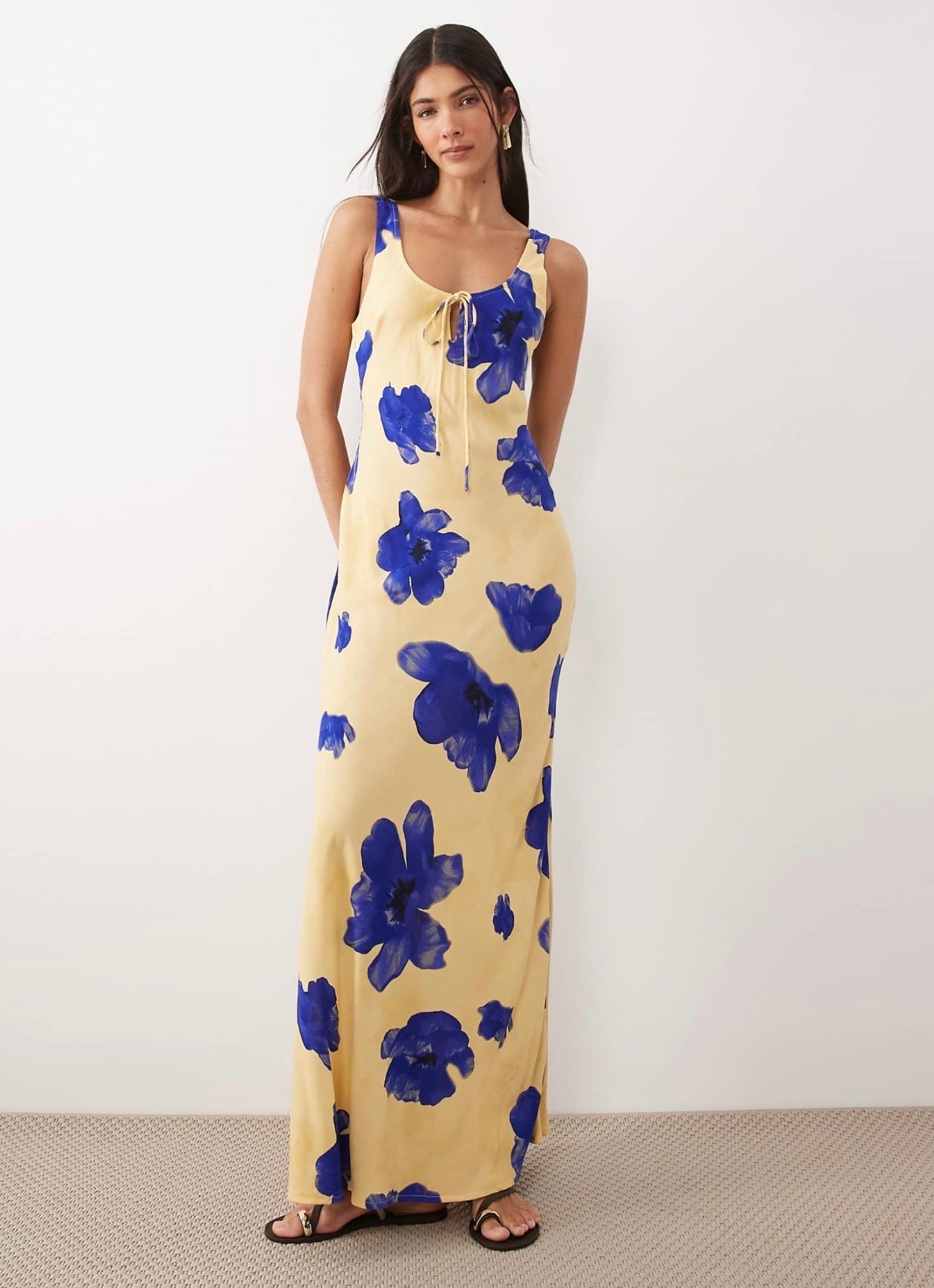 Wedding guest dress
Holiday dress
Summer dress
Yellow and blue dress
Floral maxi dress

#LTKootd #LTKWedding #LTKSeasonal