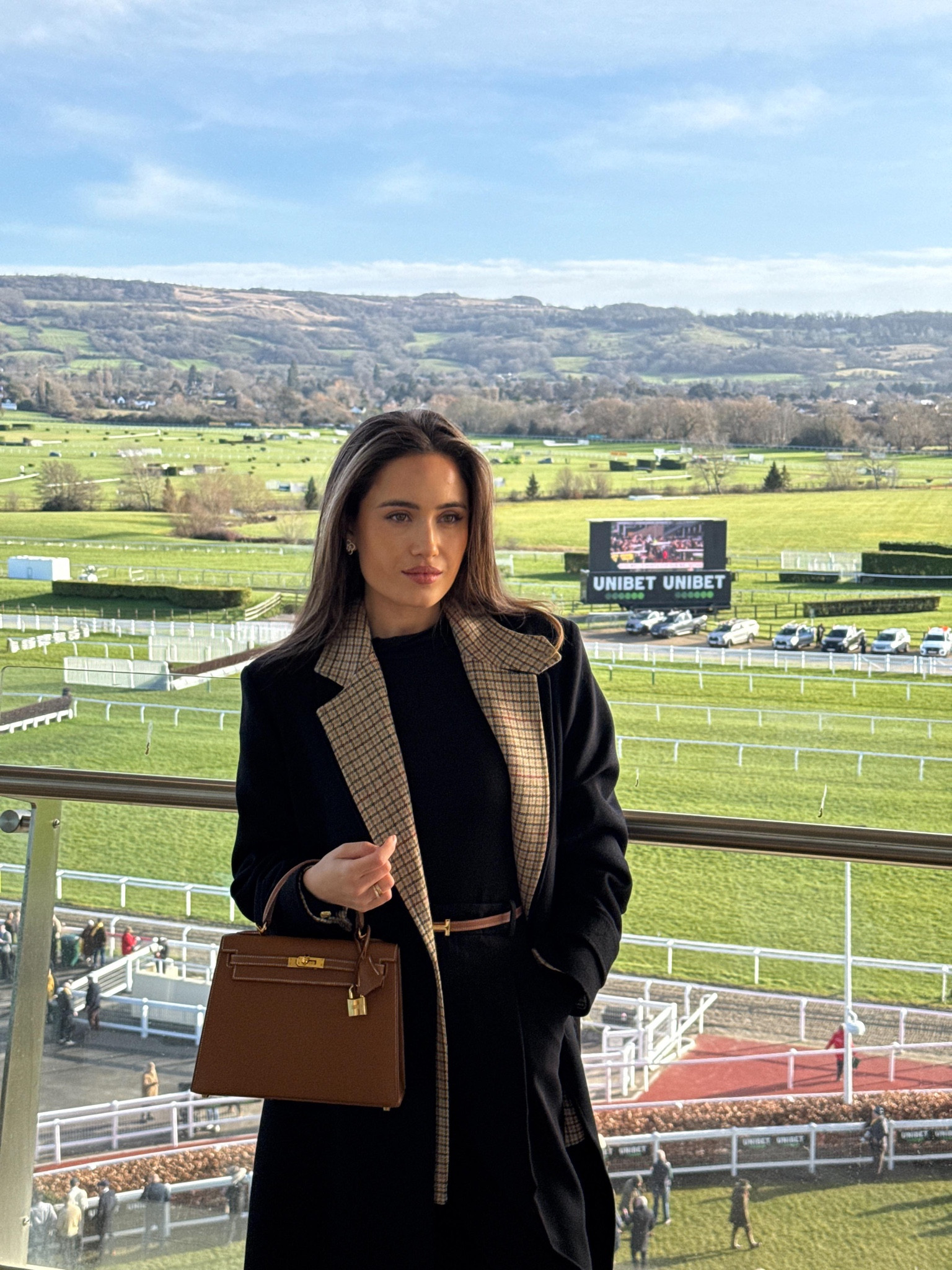 A day at the races 🐎 Wearing Holland Cooper tailored black coat and trousers with houndstooth blazer, tan accessories and Boodles jewellery 🤍 similar linked below

#LTKstyletip #LTKwinter