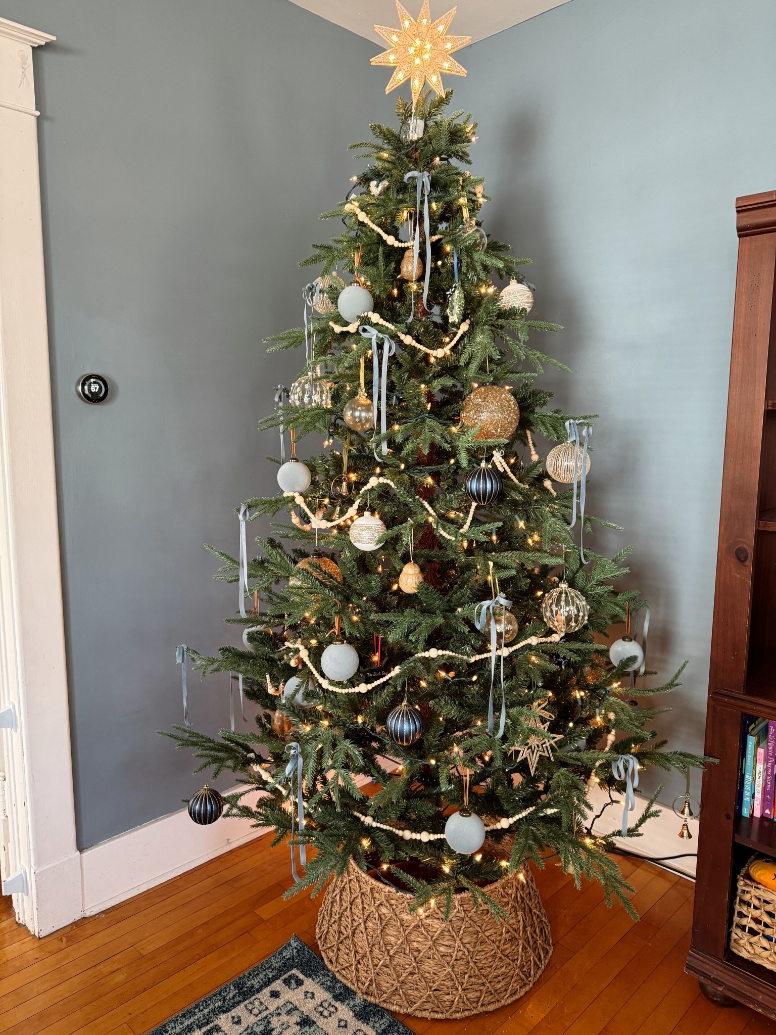 The best unlit Christmas tree! 

#LTKSeasonal #LTKHome #LTKHoliday