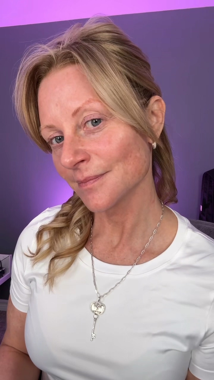 Who’s into Rhode Beauty? It’s so hard to keep up with all the beauty products coming out. Thankfully, I’ve been working with two very talented, soon to be graduates who bring their fresh take on what’s new and good. There’s so much excitement about the Rhode Glazing Milk Essence. It may be on my list for the Sephora Savings Event coming soon. 

@Sephora #rhodebeauty #over50beauty

#LTKbeauty #LTKsale #LTKcanada