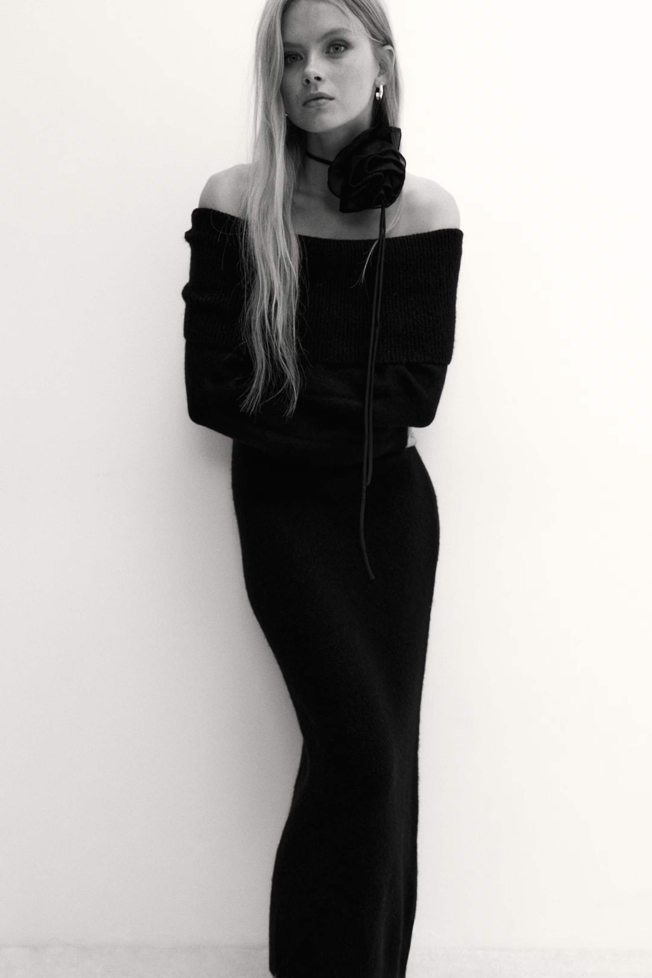 Off-the-Shoulder Fine-Knit Dress - Black - Ladies | H&M US | H&M (US + CA)