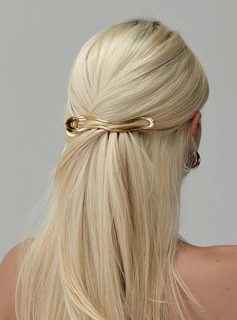 In The World Hair Clip Gold | Princess Polly US