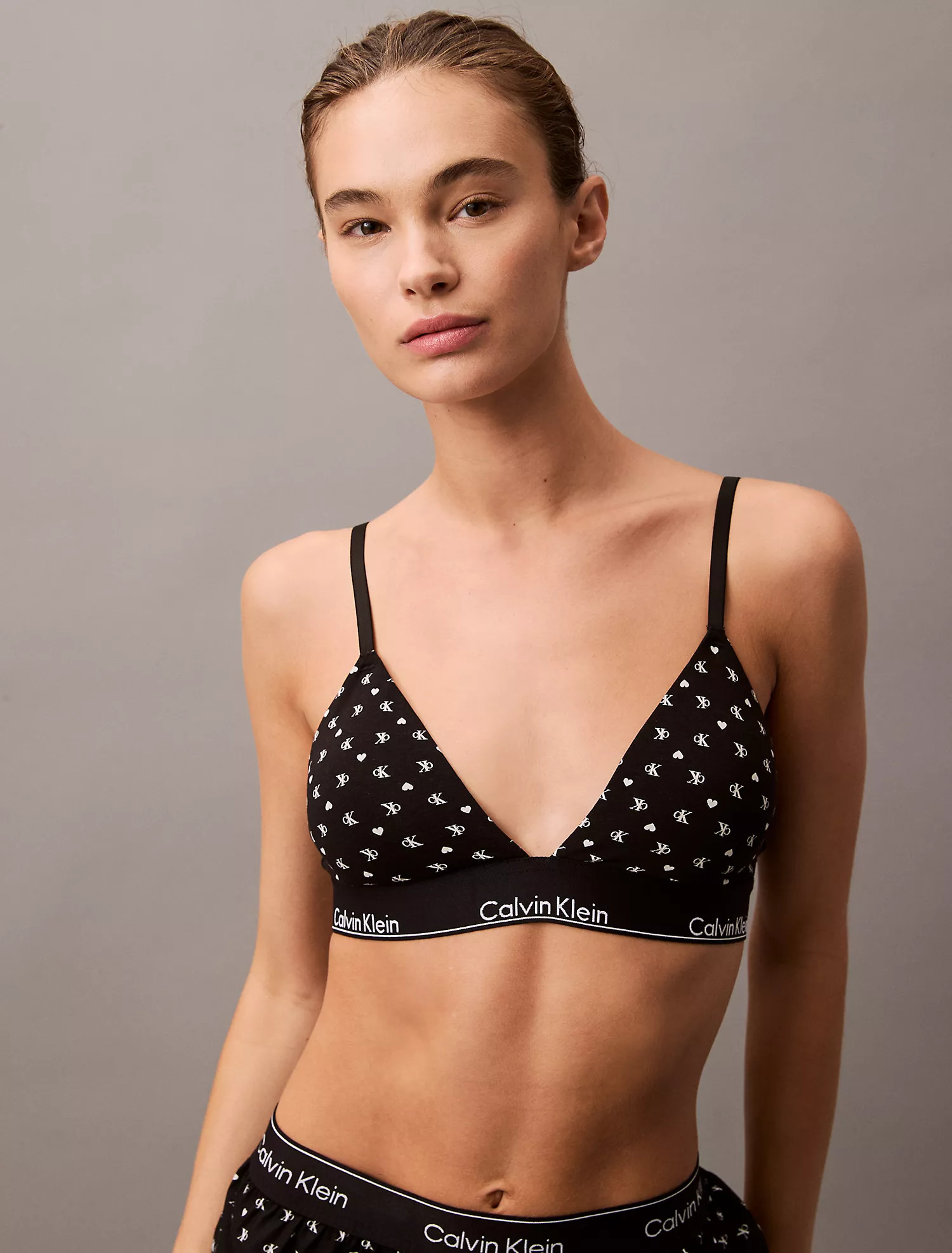 Modern Cotton V-Day Lightly Lined Triangle Bralette | Calvin Klein | Calvin Klein (US)