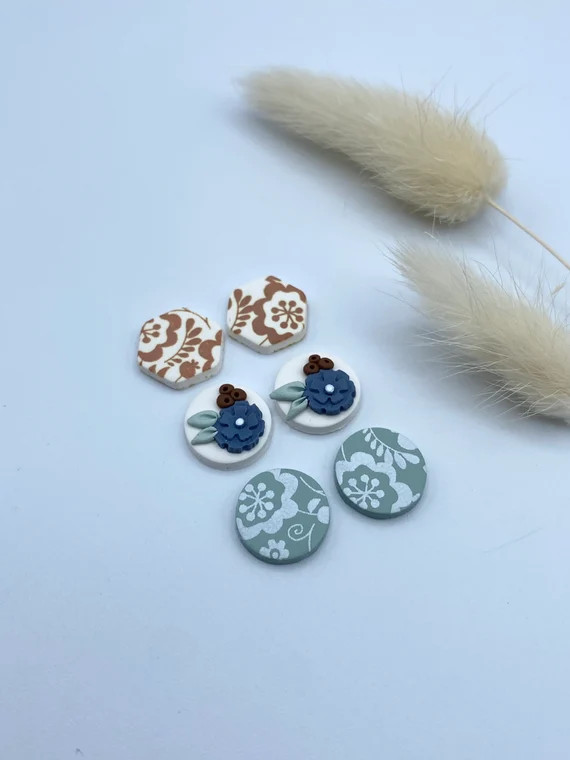 Junebug Floral Clay Stud Earring Set - Etsy | Etsy (US)