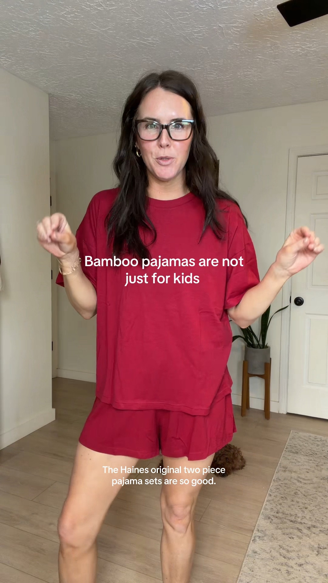 I have 3 sets now, they’re so good!! Runs very true to size. In a M