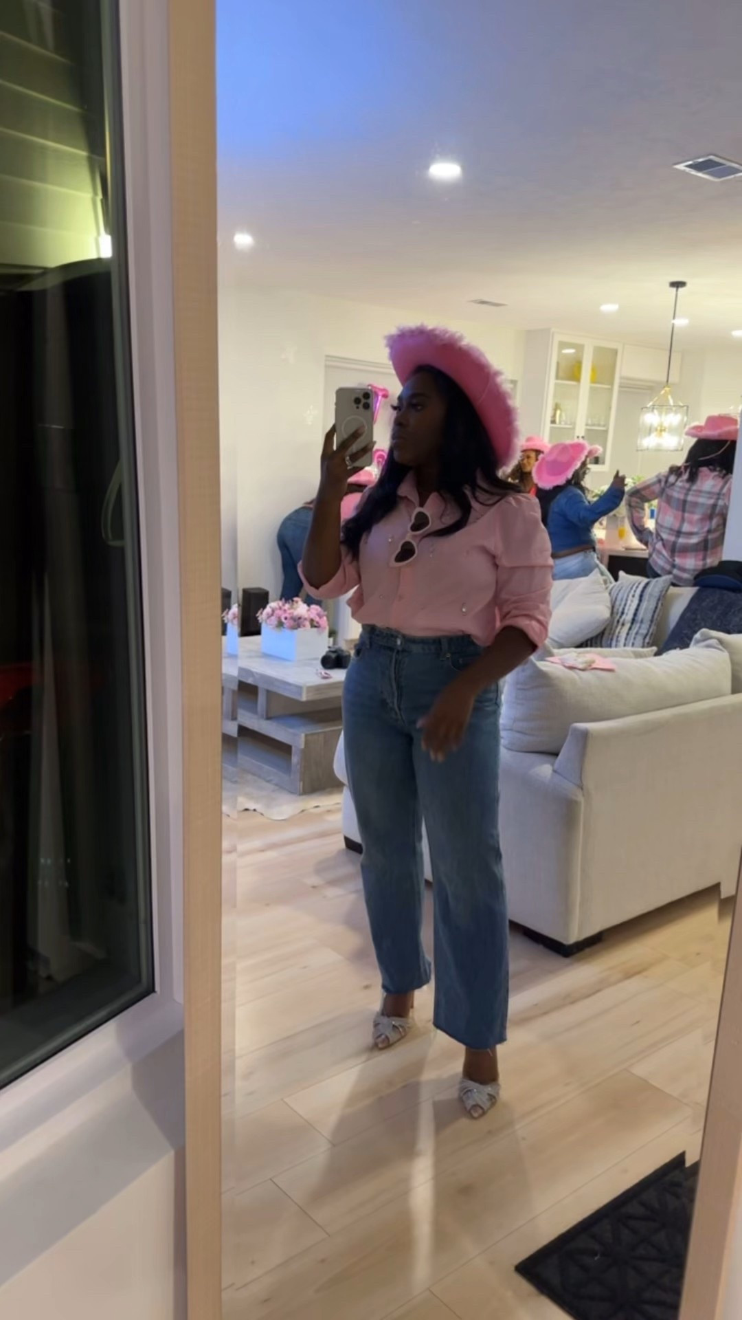 Abercrombie is having their viral denim sale so here are some denim styles I love and you should try! 

For reference I’m 5’1 

#LTKPetite #LTKMidsize #LTKSaleAlert