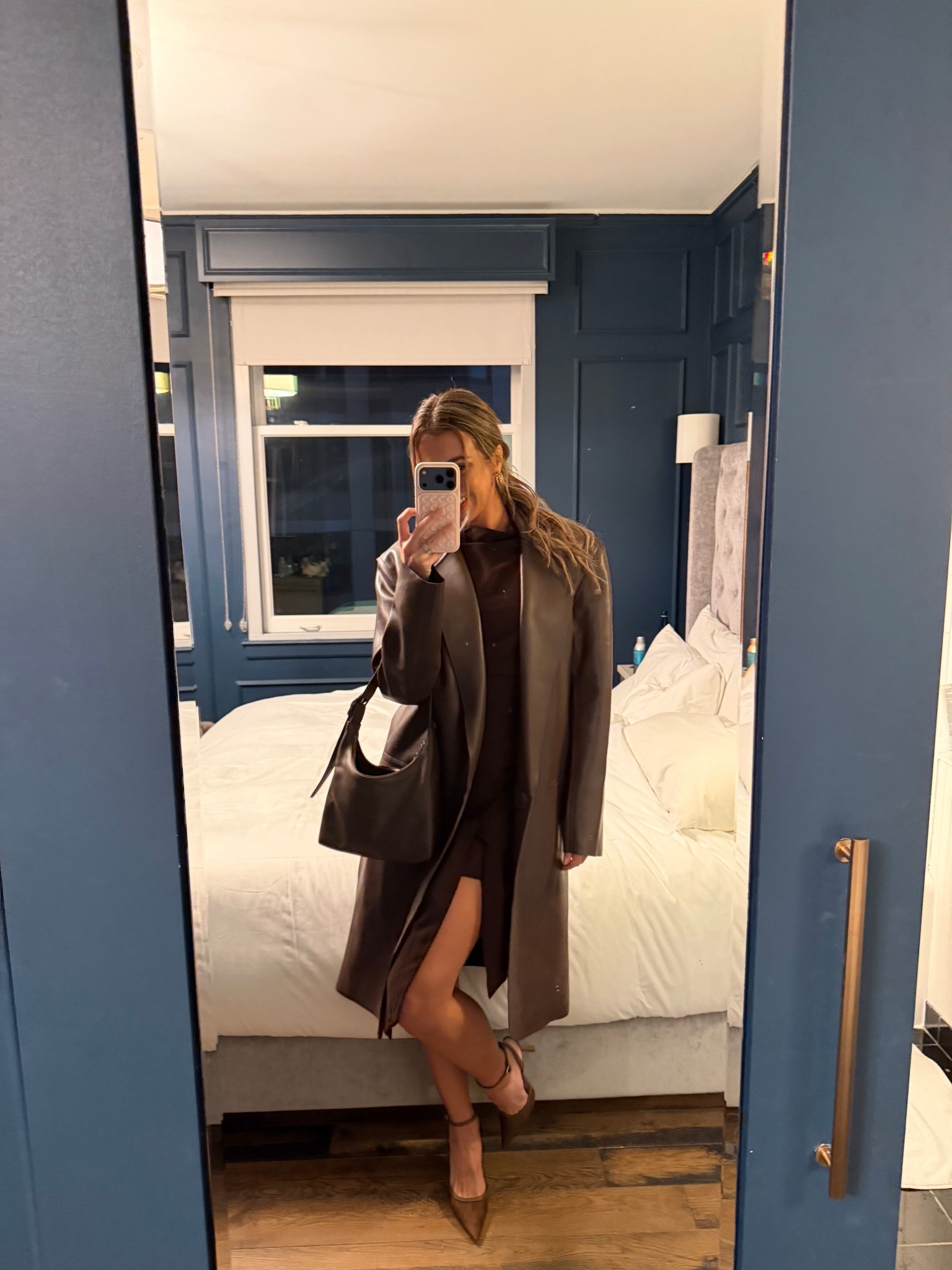Love this brown leather trench 🤎

#LTKgrwm #LTKootd