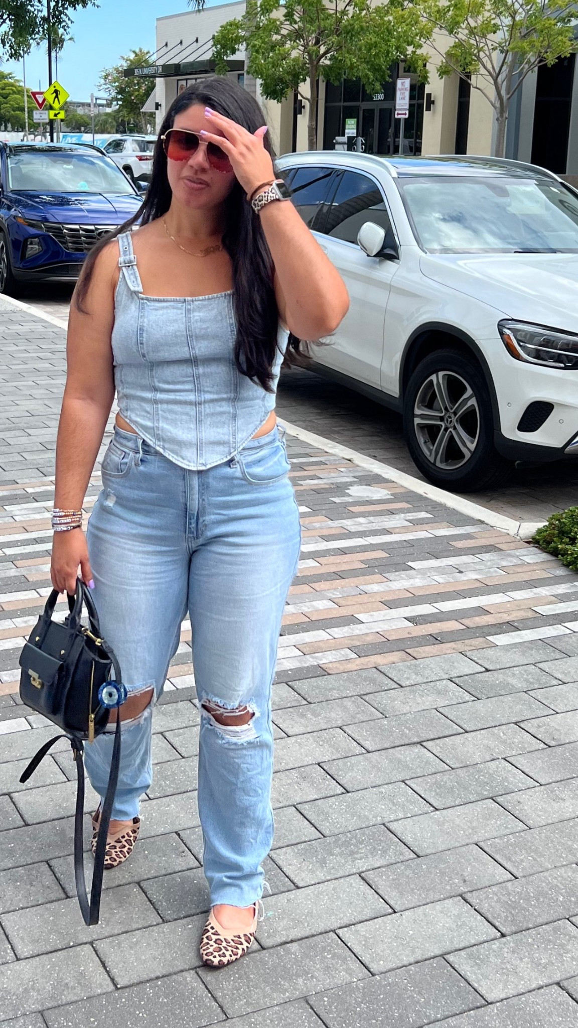 Denim on denim outfit! 

#LTKFindsUnder50 #LTKSaleAlert #LTKMidsize