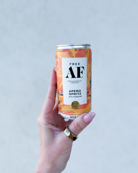 The perfect non-alcoholic summer drink — made with Afterglow, a 100% natural botanical extract that mimics the pleasant warmth of alcohol - without the alcohol. Serve Free AF Apero Spritz with a slice of orange, skewer of olives or a sprig of rosemary.

#summer #drinks 