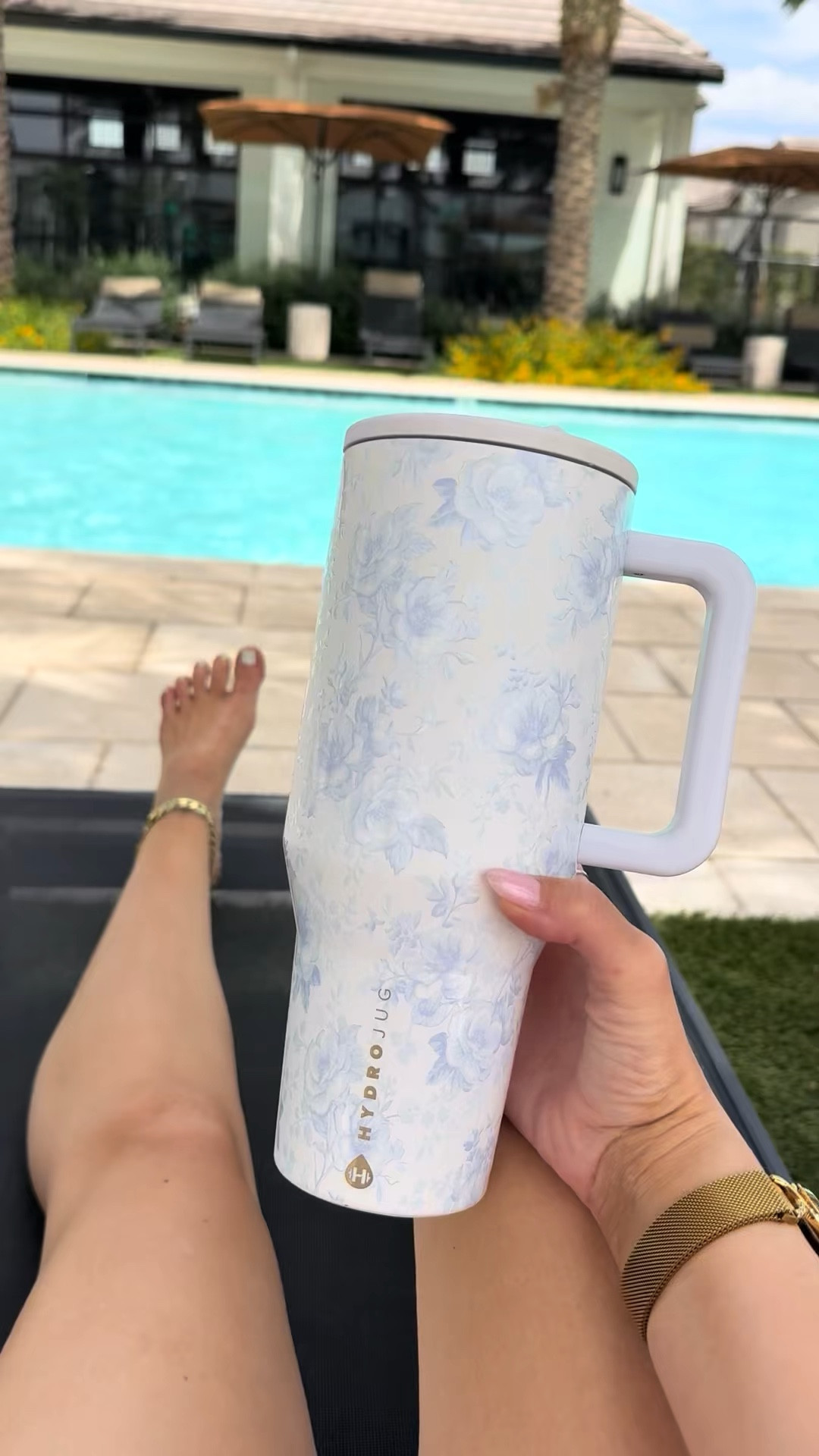 You have to get this cup while supplies last!

#LTKdayinmylife #LTKfoodie #LTKgrwm