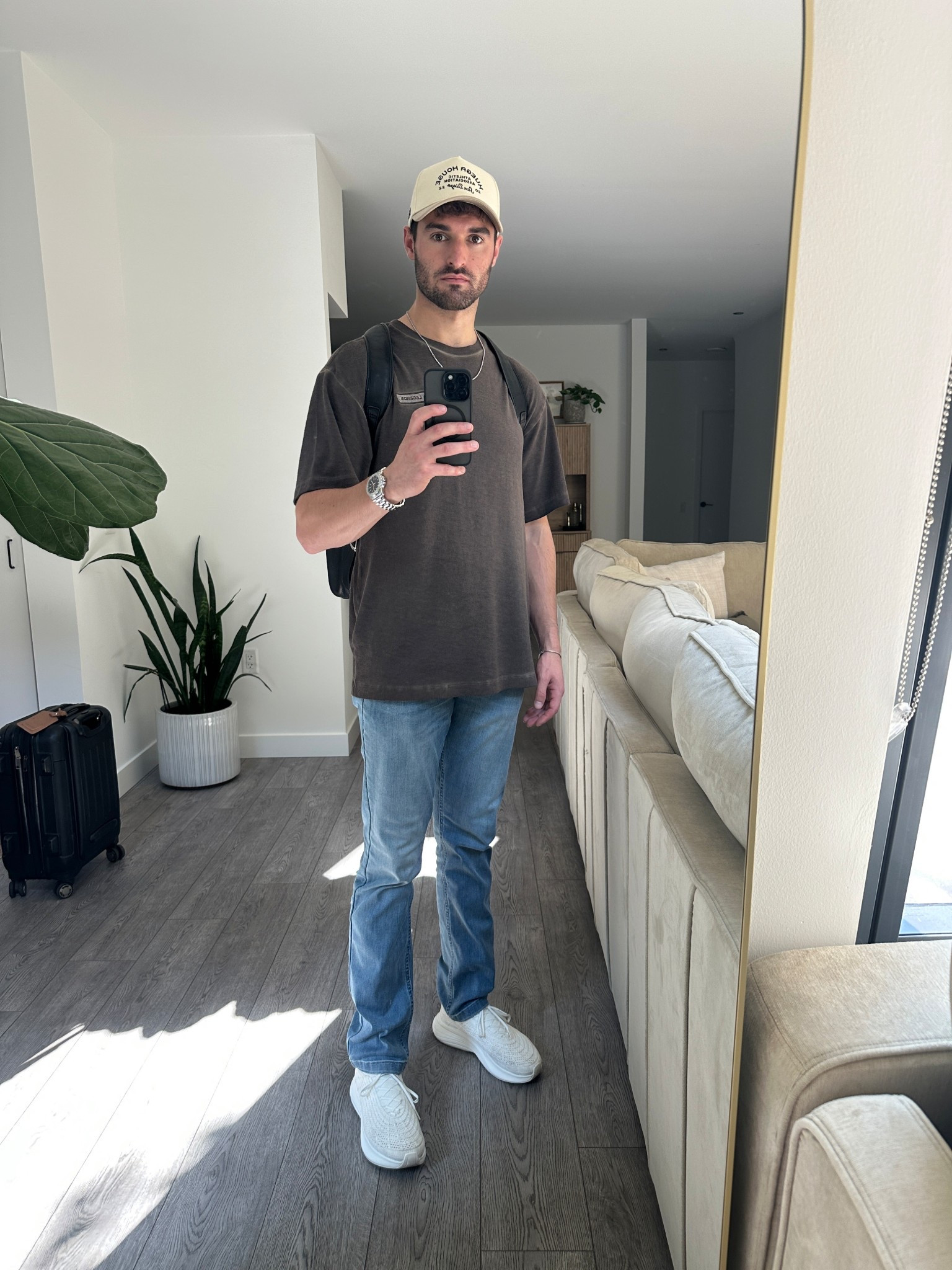 Men’s Travel Outfit

This is one of my go to outfits for travel. The Mugsy Jeans are insanely comfortable perfect for long and short flights. Love my oversized tee from Legends. And APL shoes are the best.

#mensoutfits #traveloutfit #comfyoutfit #mensoutfitidea

#LTKTravel #LTKMens #LTKFindsUnder100