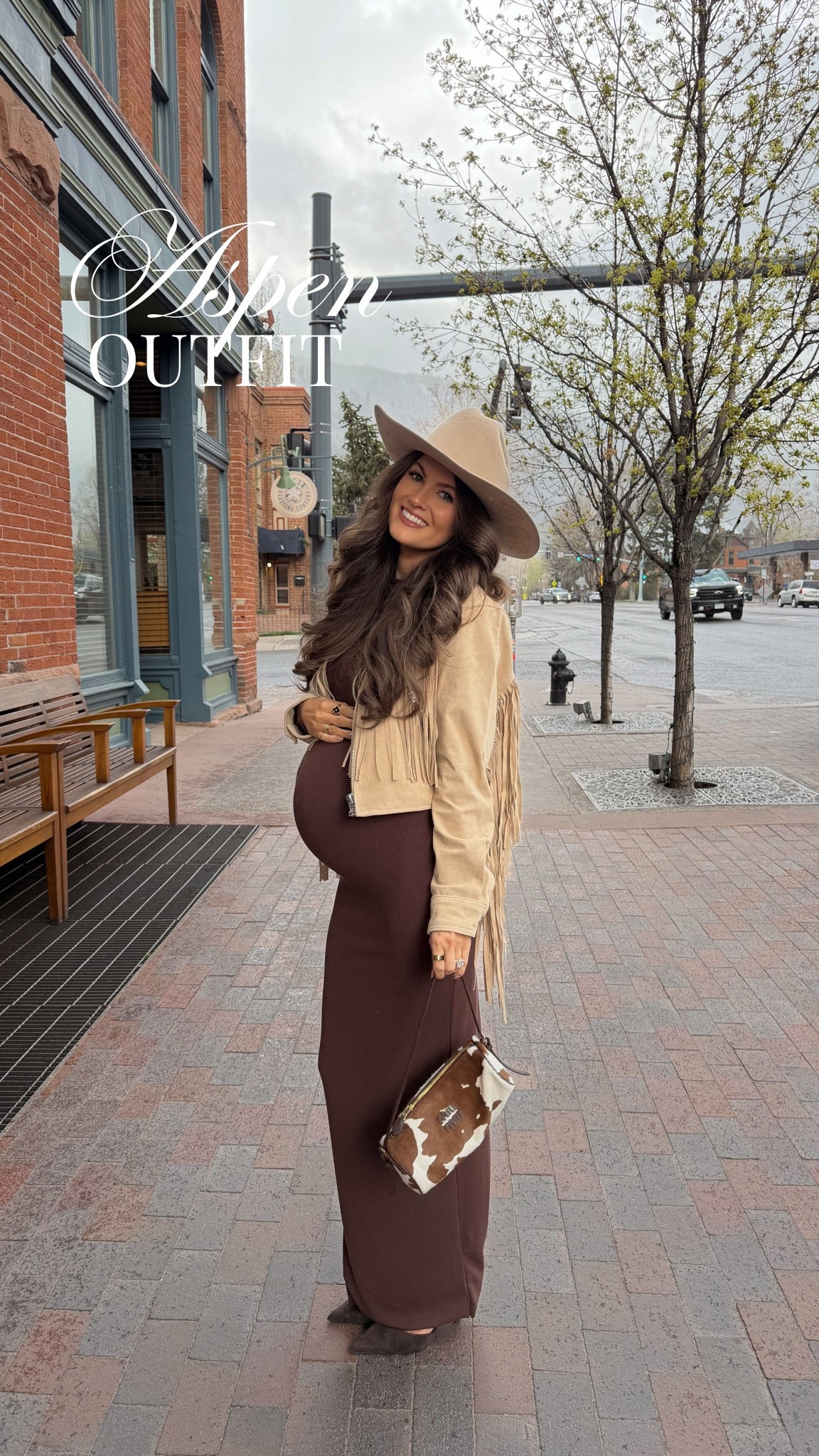 What I wore in Aspen for dinner! This dress is maternity (got my normal size) 🤎

#LTKBump #LTKTravel #LTKdayinmylife