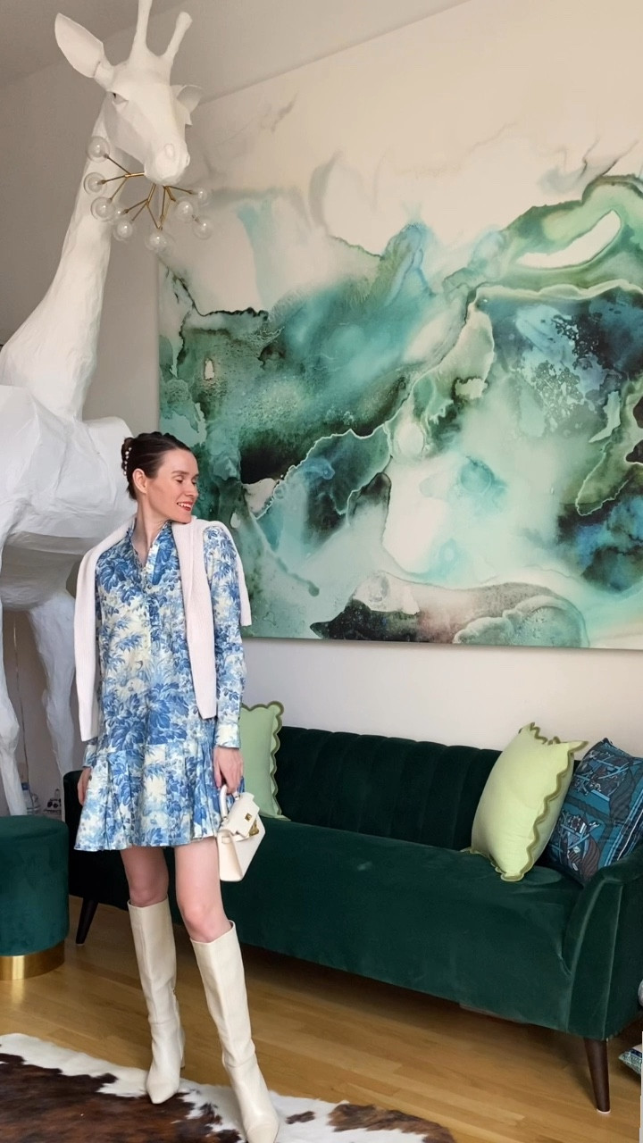 Tuckernuck, Tnuck, blue and white toile long sleeve shirt dress, blue and white floral, cream sad Edelman boots 