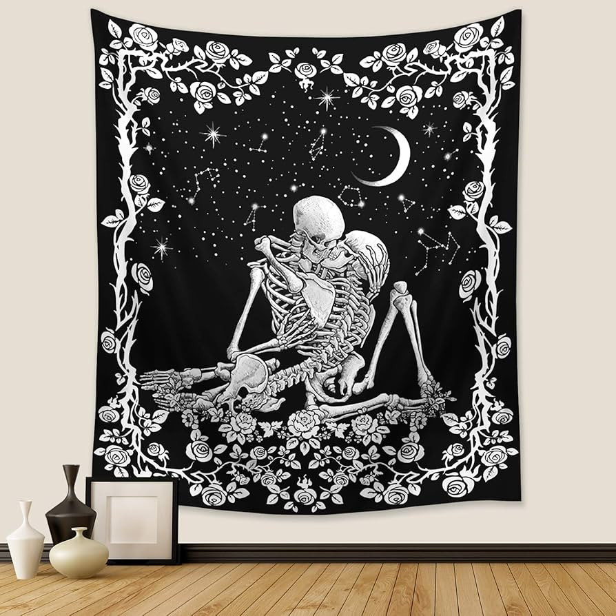 Wonrizon The Kissing Lovers Skull Tapestry,Black and White Romantic Constellation Skeleton Tapest... | Amazon (US)
