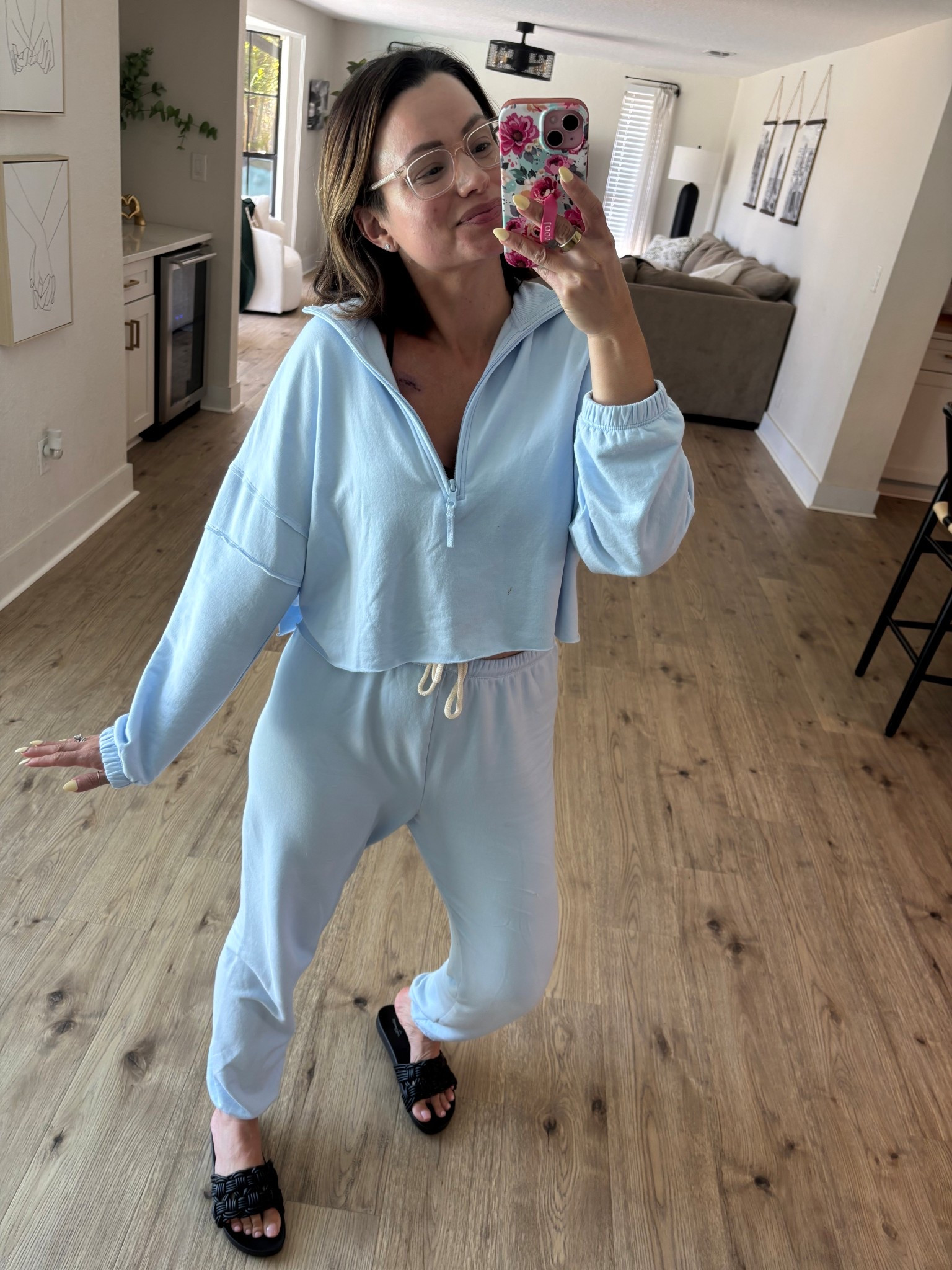 Cozy vibes for today’s ootd! I’ve shared this @Aerie set before — it’s so good that it’s just about sold out.  A few sizes are still available in the joggers, but I’ll link similars for more options! My black slide sandals are new from @Target!

Spring outfits, summer outfits, matching sets

#LTKootd #LTKdayinmylife #LTKgrwm