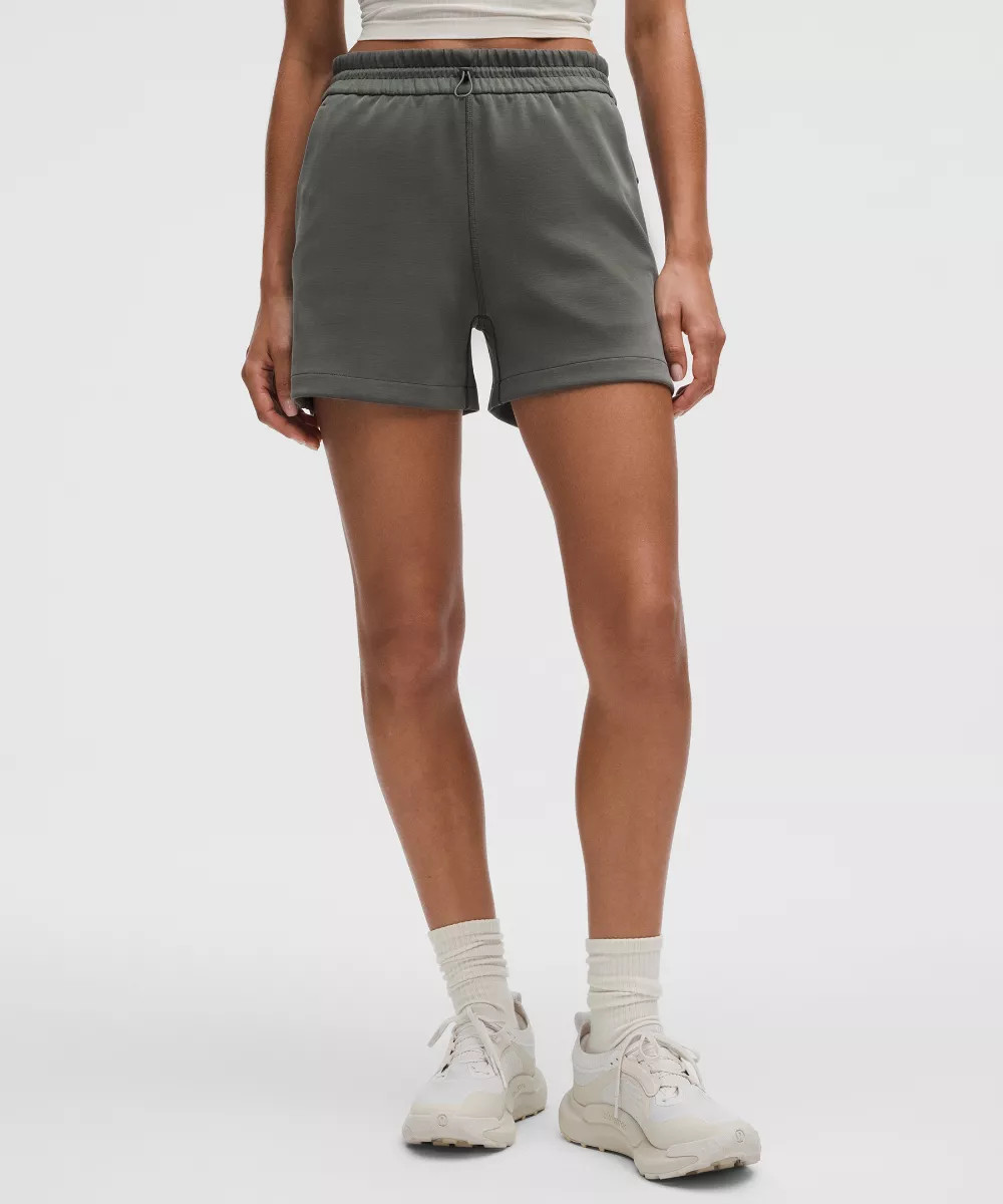 Softstreme High-Rise Short 4" | lululemon (AU)