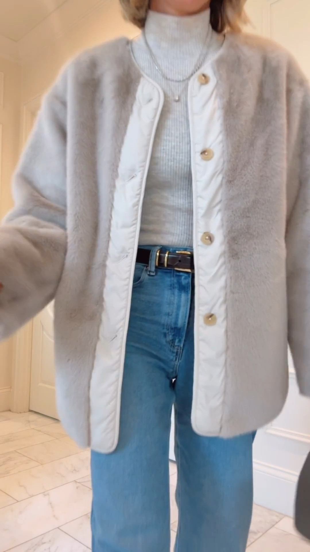 I love this faux fur jacket …and it's reversible! Plus, these jeans are a best seller this week. 
Jacket: small
Jeans: 25
Mules: 9/39

#LTKootd #LTKgrwm