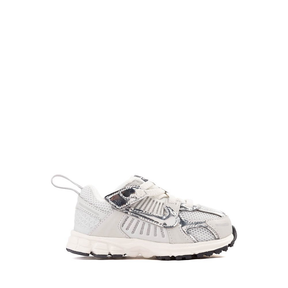 Nike Vomero 5 Athletic Shoe - Baby / Toddler - Photon Dust / Gridiron / Sail / Chrome | Journeys