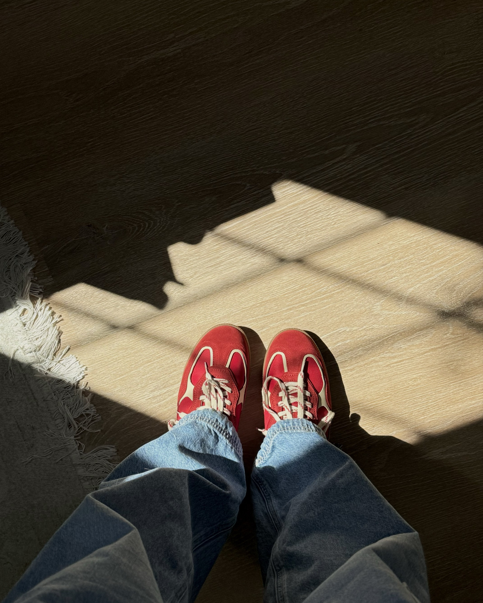 Alohas
Rife Sheen Red true to size 

#LTKPetite #LTKStyleTip #LTKTravel