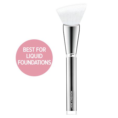 Heavenly Skin™ Skin-Smoothing Complexion Brush #704 | IT Cosmetics (US)