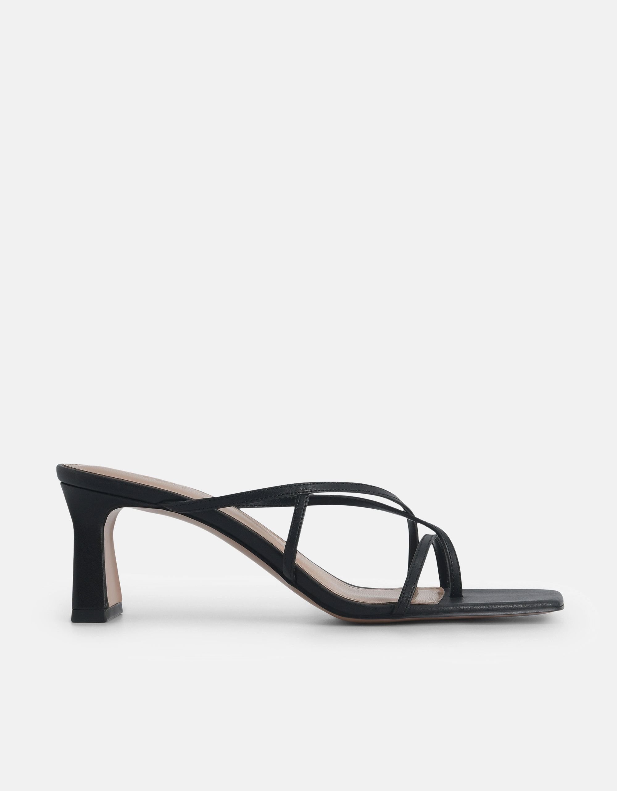 Strappy Toe Loop Heel Sandals
-
Black | Pedro Shoes