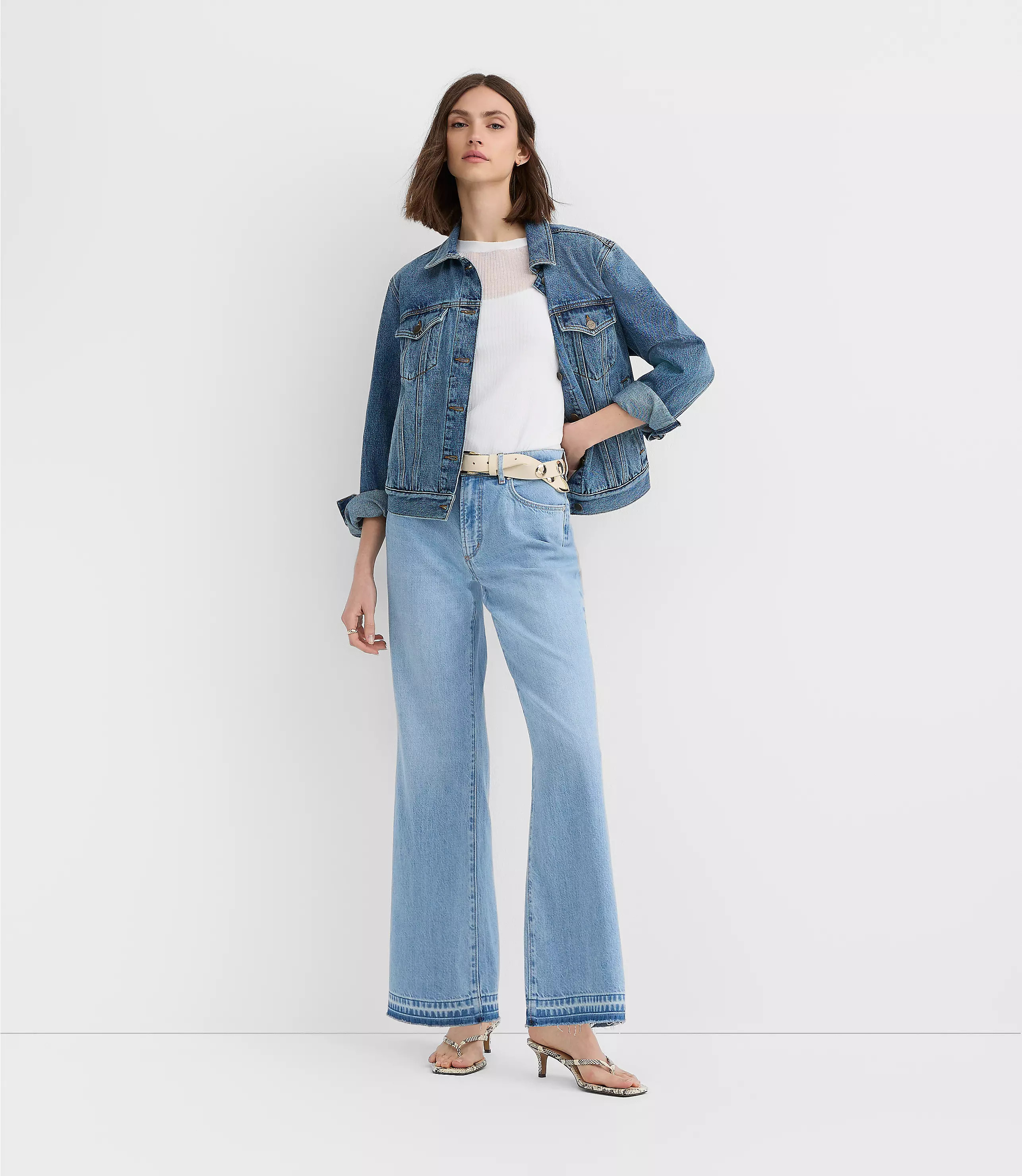 Rivete Unpicked Mid Rise Wide Leg Jeans in Vintage Light Wash | LOFT
