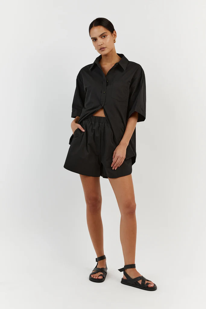 MAXIE BLACK COTTON SCOOP SHORT | DISSH