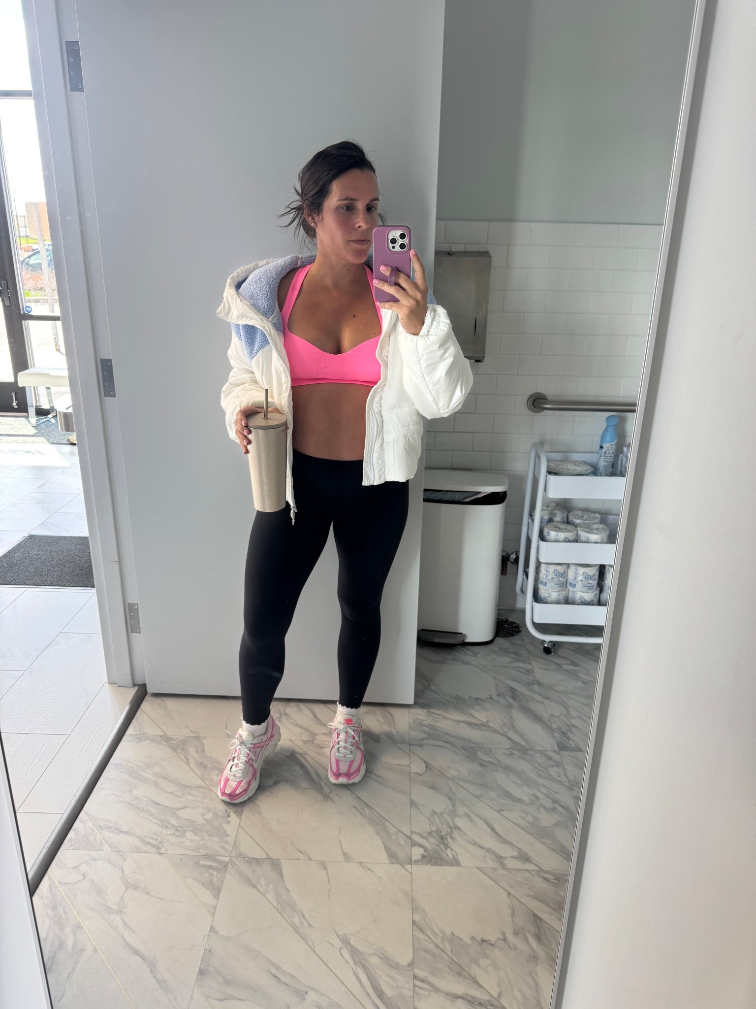 Successful workout at 33 weeks. Still lifting heavy when my back allows it. Feels good to feel strong! 

#LTKmorningroutine #LTKBump #LTKfitnessgoals