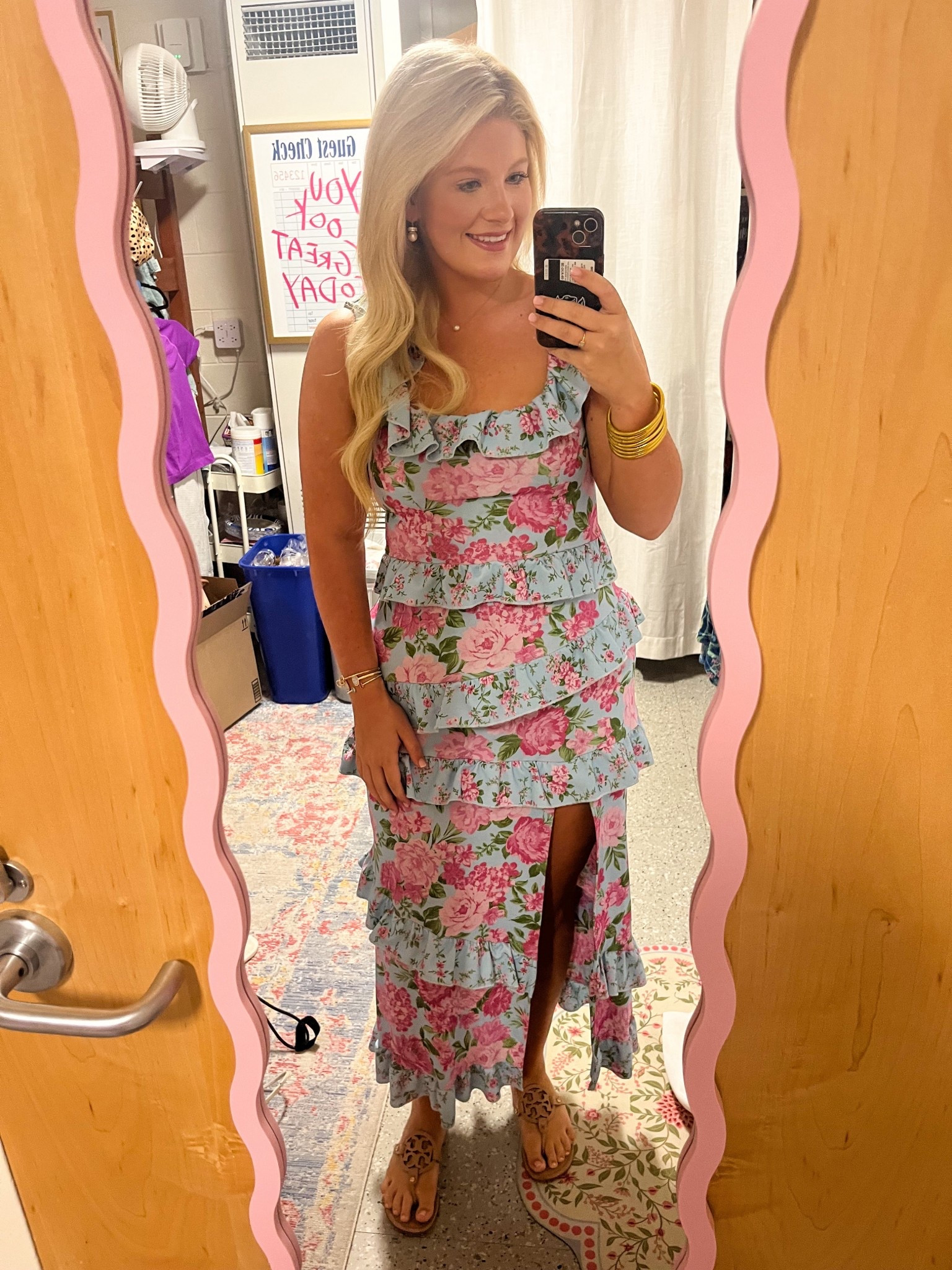 If I was a dress!! 👗😍💐

This color is sold out but may come back in stock!! Also, so many other cute color options!

#LTKU #LTKStyleTip #LTKBeauty