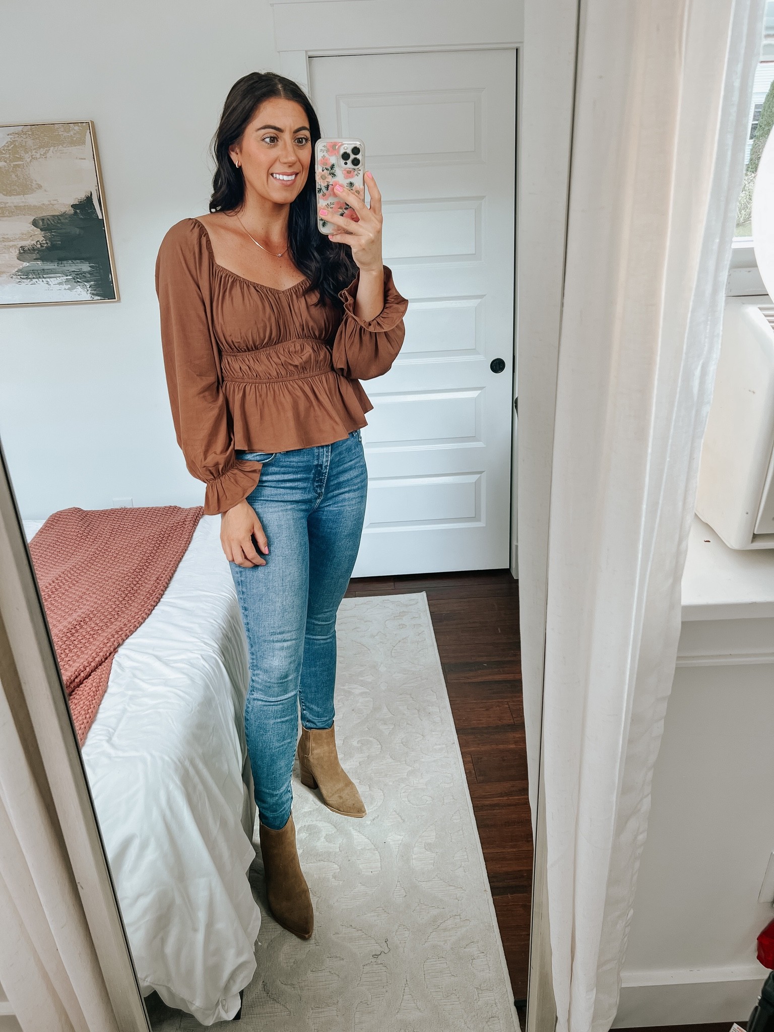 Fall outfits

Thanksgiving outfits, boots, booties, ankle booties, skinny jeans 

#LTKSeasonal #LTKHoliday #LTKstyletip