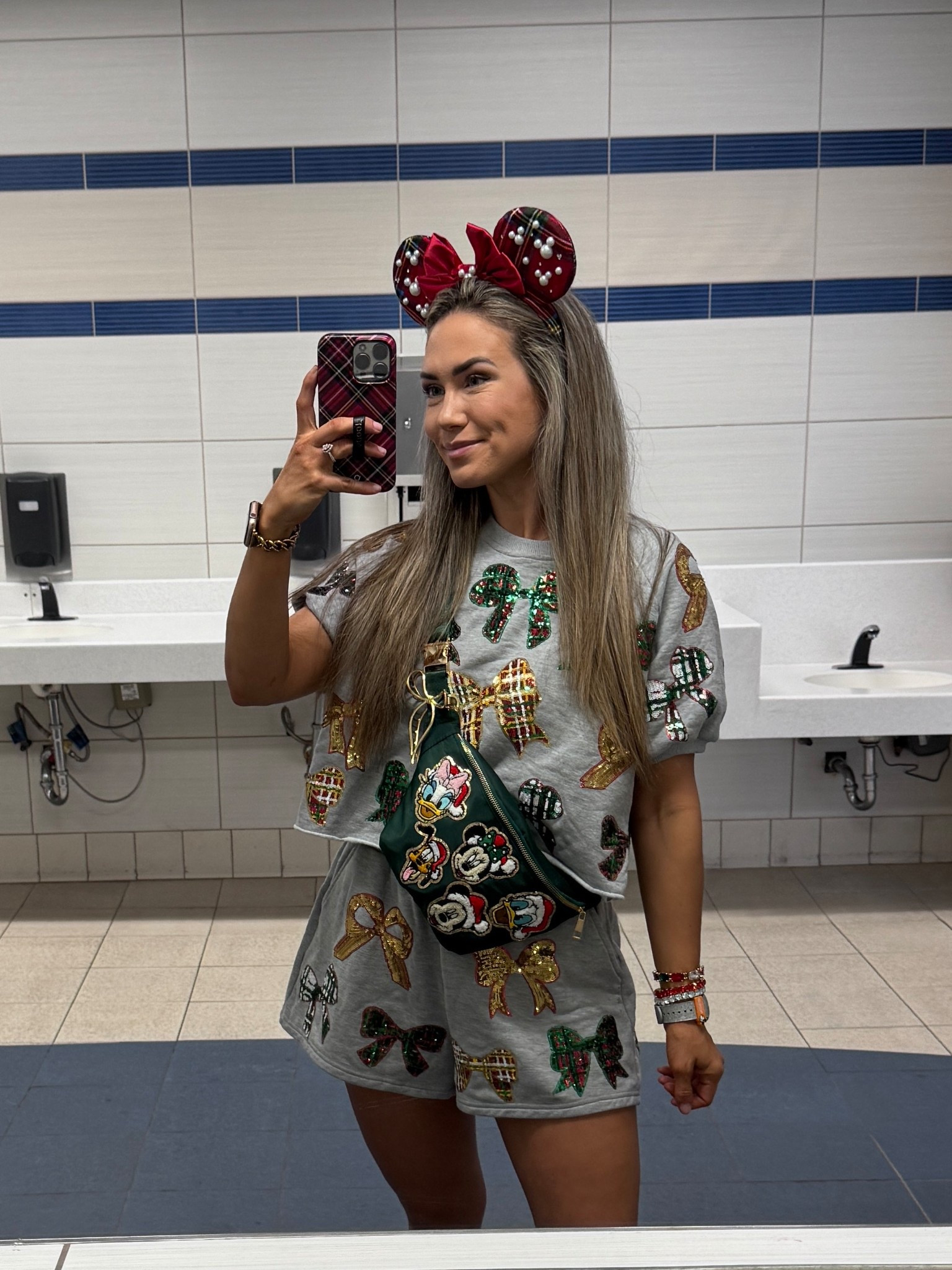 Holiday Disney outfit inspo 

Disney. Outfit inspo. Disney outfit. Disney ootd.

#LTKootd #LTKTravel #LTKSeasonal